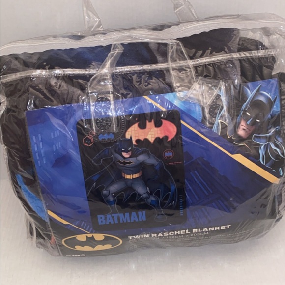 Batman soft TWIN 60x80 Blanket. NEW - Picture 2 of 4